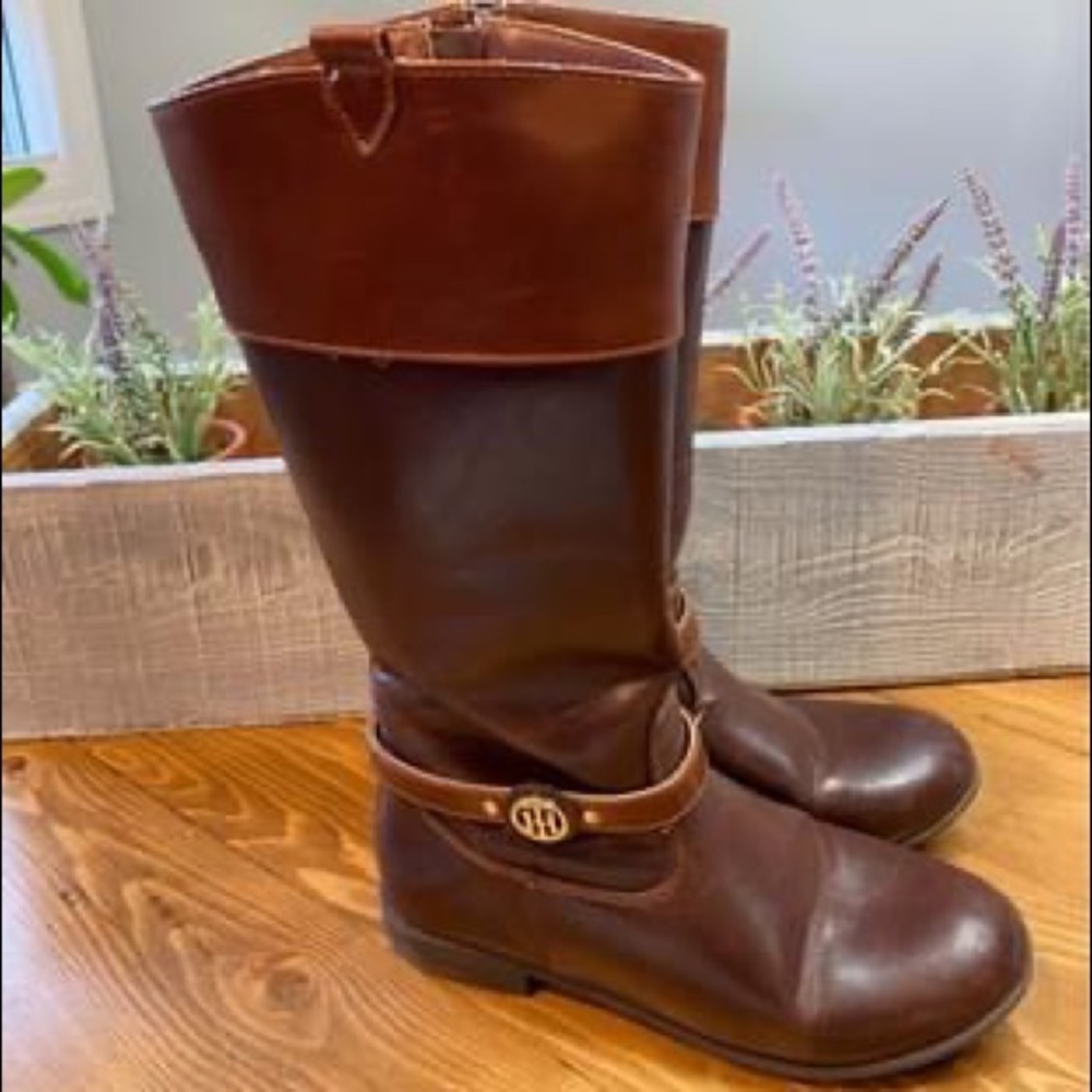 Girls size 4 Tommy Hilfiger riding boots